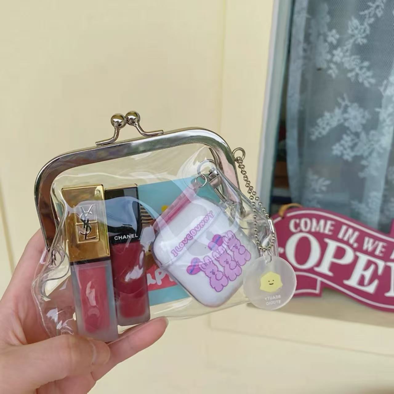 Amoirelle Crystal Clear Kiss-Lock Mini Bag – Transparent Clutch Purse – Clear view 2